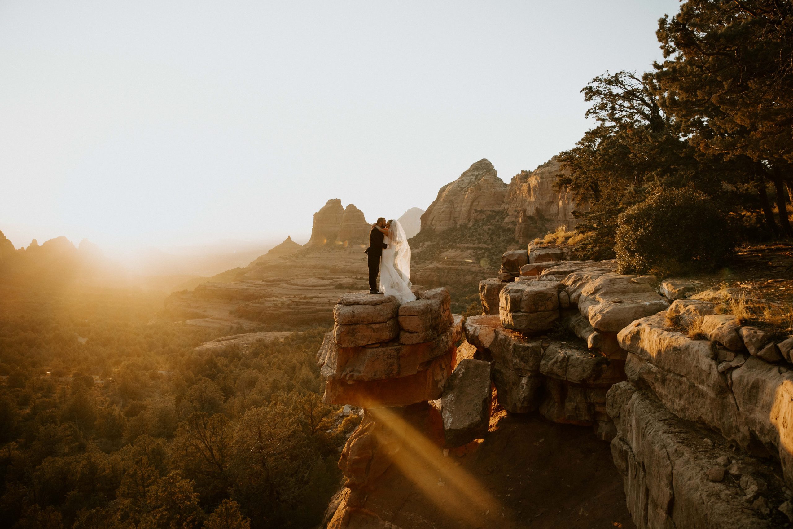 Arizona elopement photographer how to elope in Sedona